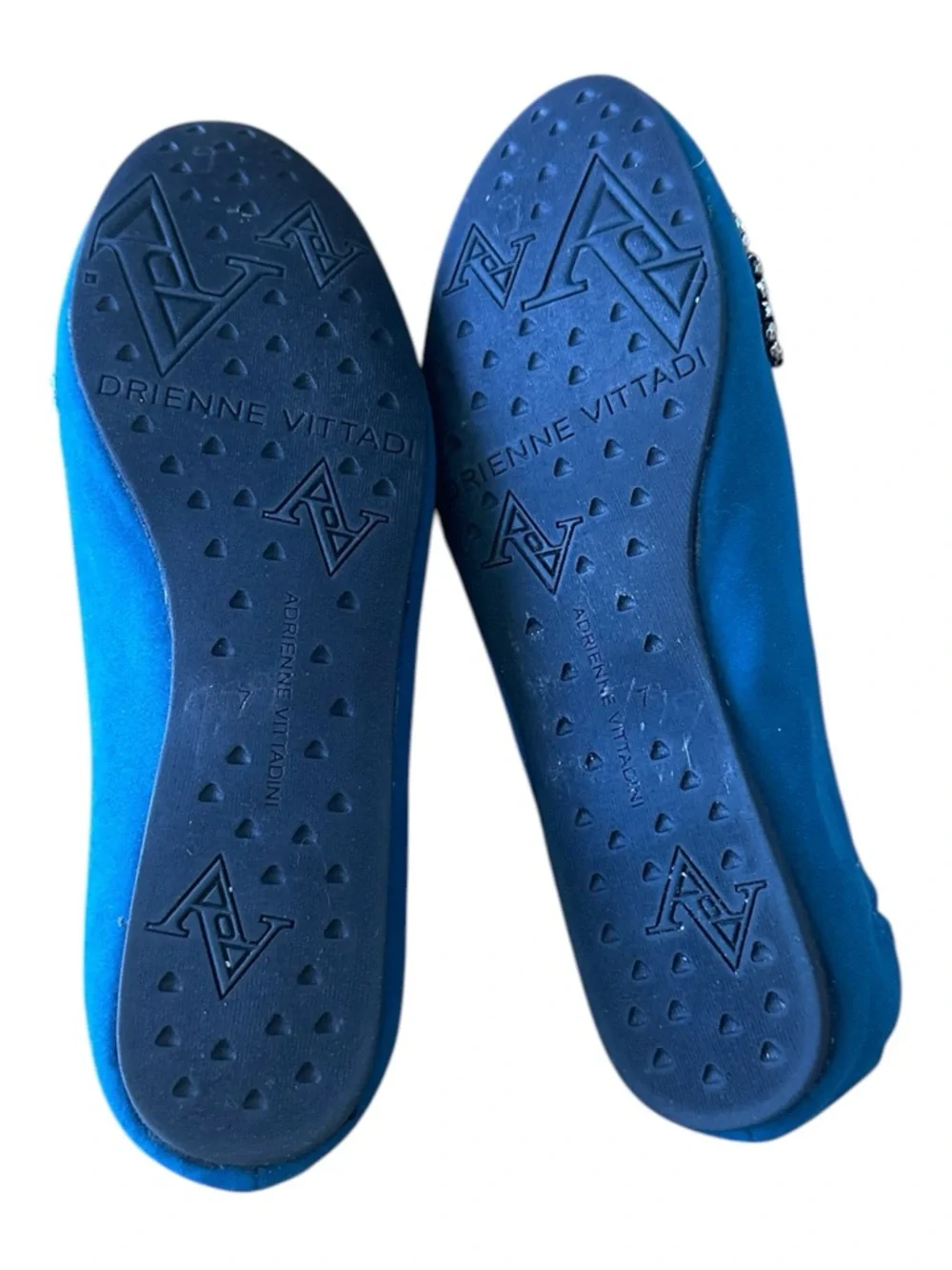 Adrienne Vittadini Blue/ Green Embellished Ballet
Flats Size 7 - Picture 7 of 7
